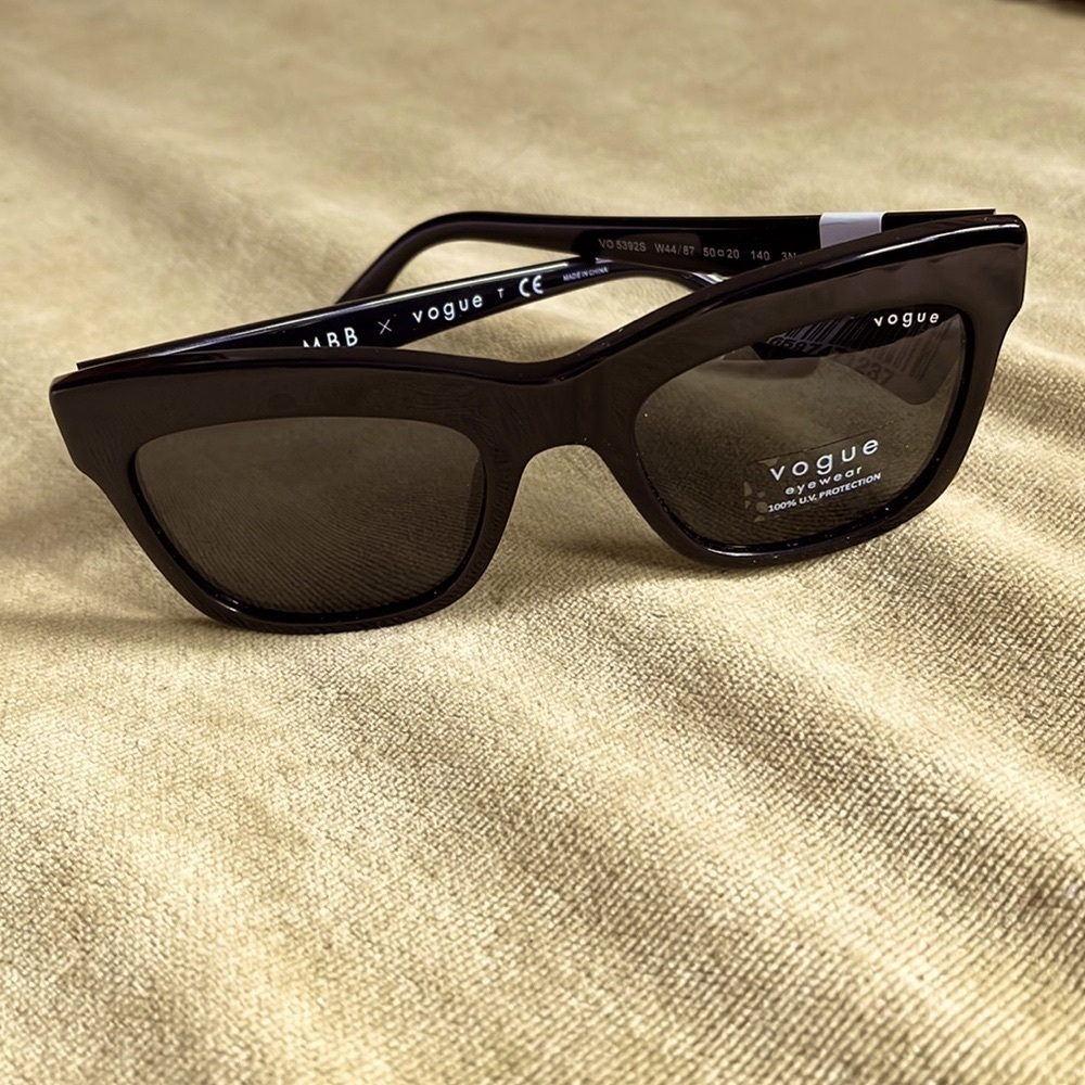 MBB X Vogue Marbella Sunnies